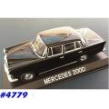 Mercedes-Benz 200D 1961 black 1/43 IXO NEW+boxed  #4779 instant wheels