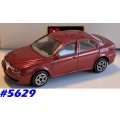 Alfa Romeo 156 1998 red 1/43 Bburago NEW+reblistered  #5629 instant wheels
