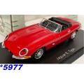 Jaguar `E` Type open convertible 1961 red 1/43 Universal Hobbies NEW+boxed *5977 instant wheels