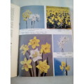 `Bulbs for the Gardener in the Southern Hemisphere`  Sima Eliovson.  Hard cover.