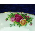 Royal Albert "Old country roses" Soap Dish / Tinket holder - Fully Stamped