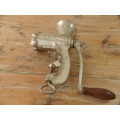 Vintage Eberle no.8 Meat grinder, complete, working