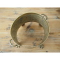Vintage solid brass footed pot Holder, large 22cm diameter x 14cm high, excellent condition