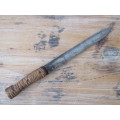 Italian M1871 Bayonet converted to a fighting Knife, wooden handle, 35cm, stamped