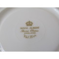 6 x Royal Albert Val D'or Plates and Saucers, excellent condition