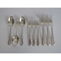 9 Piece vintage Hallmarked silverplated matching Cutlery, Sheffield England, Spoons and Forks