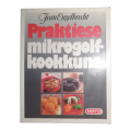 1989 Microwave Meals In Minutes by Jean Engelbrecht Bilingual English-Afrikaans Edition Softcover