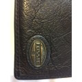Fossil Men`s Genuine Leather Wallet with original box