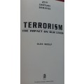Terrorism - The Impact on Our Lives - Alex Woolf - Hardcover - 64 pages