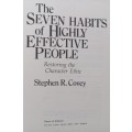 The 7 Habits of Highly Effective People - Stephen R. Covey - Hardcover - 358 Pages