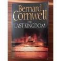 The Last Kingdom (The Last Kingdom #1) by Bernard Cornwell - Large Softcover