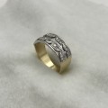 Lovely 18ct Gold & Diamond Ring (V. R28 200)