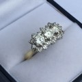 Amazing 18ct Gold & Diamond Ring (V. R93200)