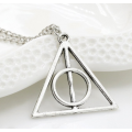 (LOCAL STOCK!!0 Harry Potter Deathley Hollows Necklace