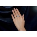 RAVISHING!! 2.00ct Simulated Diamond Ring Size 7 US
