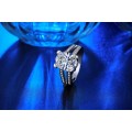AMAZING! Ring With 25 2.00ct Handcrafted Simulated Diamonds Size 6 US