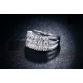 CAPTIVATING! Ring With 17 2,25ct Hand Crafted Simulated Diamonds Size 6; 7 US