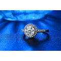 BEAUTIFUL! Hand Crafted 0,75 Carat Simulated Diamond Ring Size 7 US
