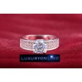 SUPERB! Ring With Simulated Diamonds Size 6; 7; 9 US