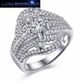 EXQUISITE!! 1,2ct Ring With Simulated Diamonds Size 6; 7US