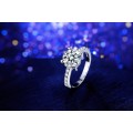 LOVELY! Ring With 35 1,25 Carrot Simulated Diamonds Size 7 US