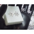 GORGEOUS! 1.25 Carat Simulated Diamond Snow Flake Stud Earrings