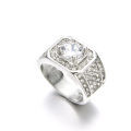 EXQUISITE! 1,75 Carat Simulated Diamond Ring Size 9 US