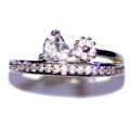 EXQUISITE! 0,75 Carat Simulated Diamond Ring Size 8 US