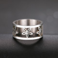 RETAIL PRICE: R 999 (NEVER FADE) Titanium Flower Ring Size 8 US (SILVER ONLY)