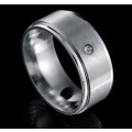 RETAIL PRICE: R 1 099 Titanium Ring With 1.25 CT Simulated Diamond  Size 11; 13 US (SILVER/BLACK)
