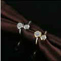 RETAIL PRICE: R 2 399 Titanium Princess Cut Ring With Simulated Diamonds Size 10 US (GOLD)