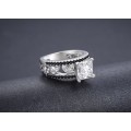 *1.25CT SOLID 925 STERLING SILVER  PRINCESS CUT RING*