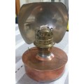 Oil lamp with reflector