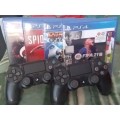 500GB PS4 BUNDLE