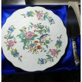 Boxed `Aynsley` fine bone China trinket dish and Boxed `Aynsley` cake plate and matching cake lifter