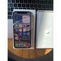 iPhone 12 Mini (64GB) in Excellent Condition + box and accessories