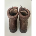 Ladies brown winter boots size 8