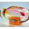 * A DAZZLINGLY BEAUTIFUL NOVY BOR (BOROCRYSTAL) SCULPTURAL ART GLASS ASHTRAY / BOWL FROM THE 1960s