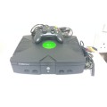 Xbox (Original classic console) + 1 Controller