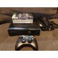 Xbox 360 Slim Gloss Black 250GB + Wireless Controller + 4 Games
