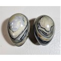 TWO ABSOLUTELY STUNNING AGATE ROCK EGGS  GREY BANDED AGATE  LARGE (70x45MM)