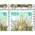 RSA - SACC 424 - Protea issue . - Variety - Short top bar to `7` on middle stamp