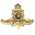 British Royal artillery cap badge with slide - Kings crown - fixed wheel variation