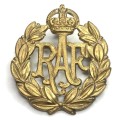 Royal Air Force cap badge with lugs and Kings Crown
