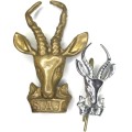 SA Infantry cap badge collar badge