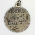German medallion - `A Dirnk un a bier macht allewell plaisir` - Lovely!