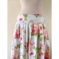 Cotton skirt with roses print