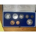 Crazy R1 Start! 1984 Coin Proof Set. See my other R1 Auctions!