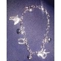 HorseGirl Inc - Stunning horsey charm bracelet