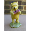 Disney Royal Doulton Winnie The Pooh Collection - Present WP18 *